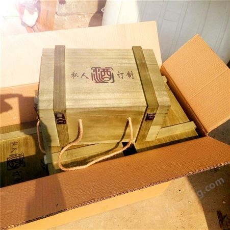 出售供应实木酒桶设备 松木木制酒桶 木制葡萄酒桶