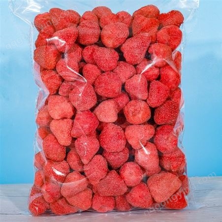 草莓生产加工 代发草莓脆冻干 干烘焙雪花酥 水果草莓