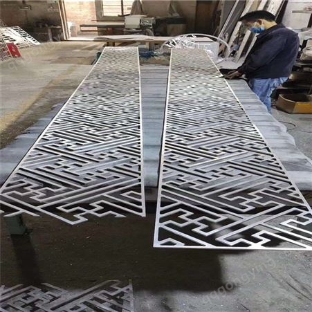 铝天花厂家 压瓦用彩涂铝板现货压瓦用彩涂铝板